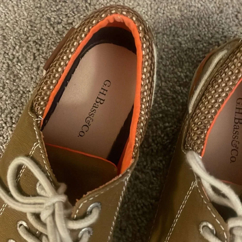 Bass Pro Shops Tan Boat Shoes Comfortable Lace-Up Design size 10